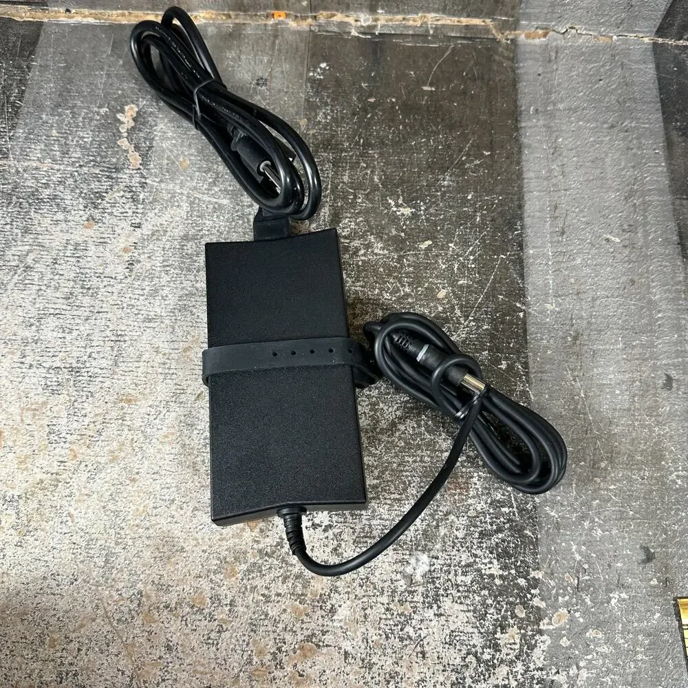 Genuine Dell Laptop Charger AC Power Adapter HA130PM160 06G99N 19.5V 6.7A 130W
